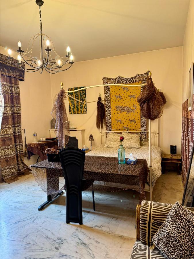 Bed and Breakfast La Demeure D'Iris Bougival Esterno foto