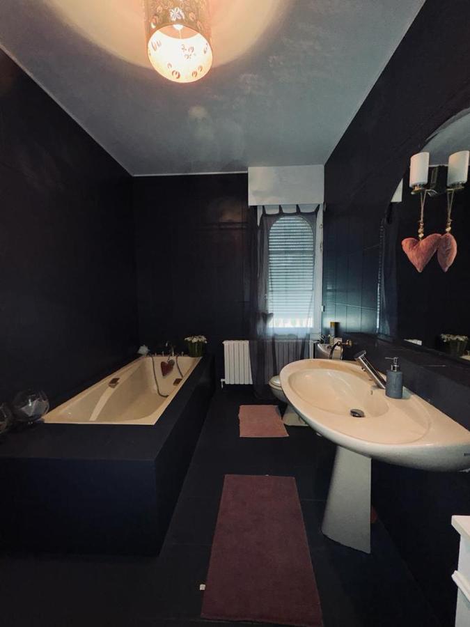 Bed and Breakfast La Demeure D'Iris Bougival Esterno foto