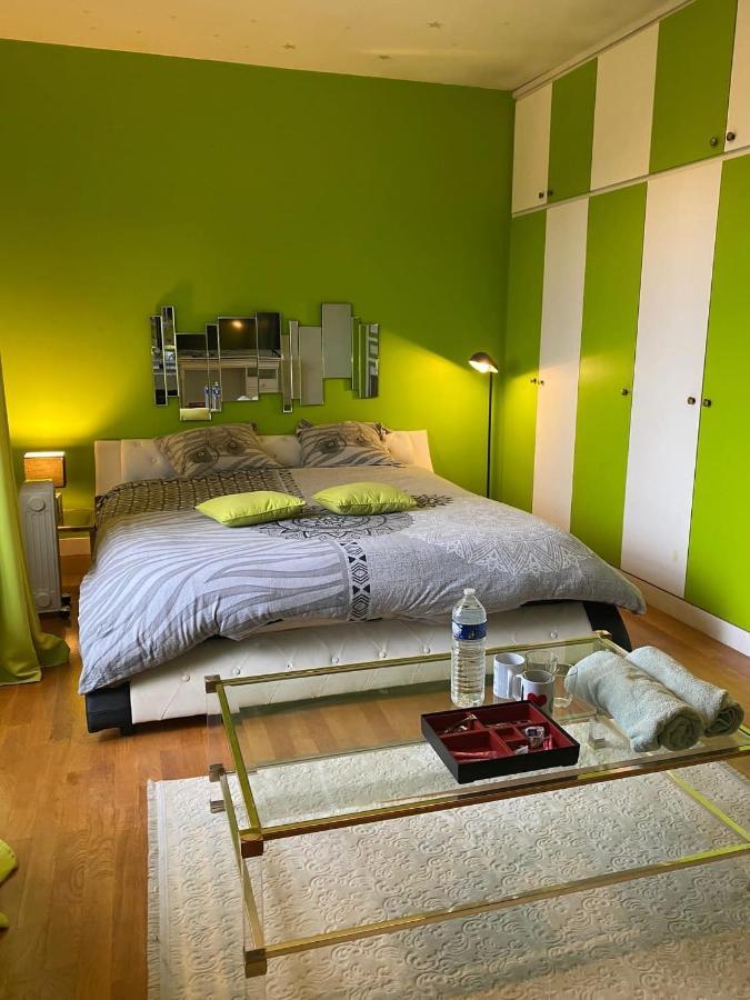 Bed and Breakfast La Demeure D'Iris Bougival Esterno foto