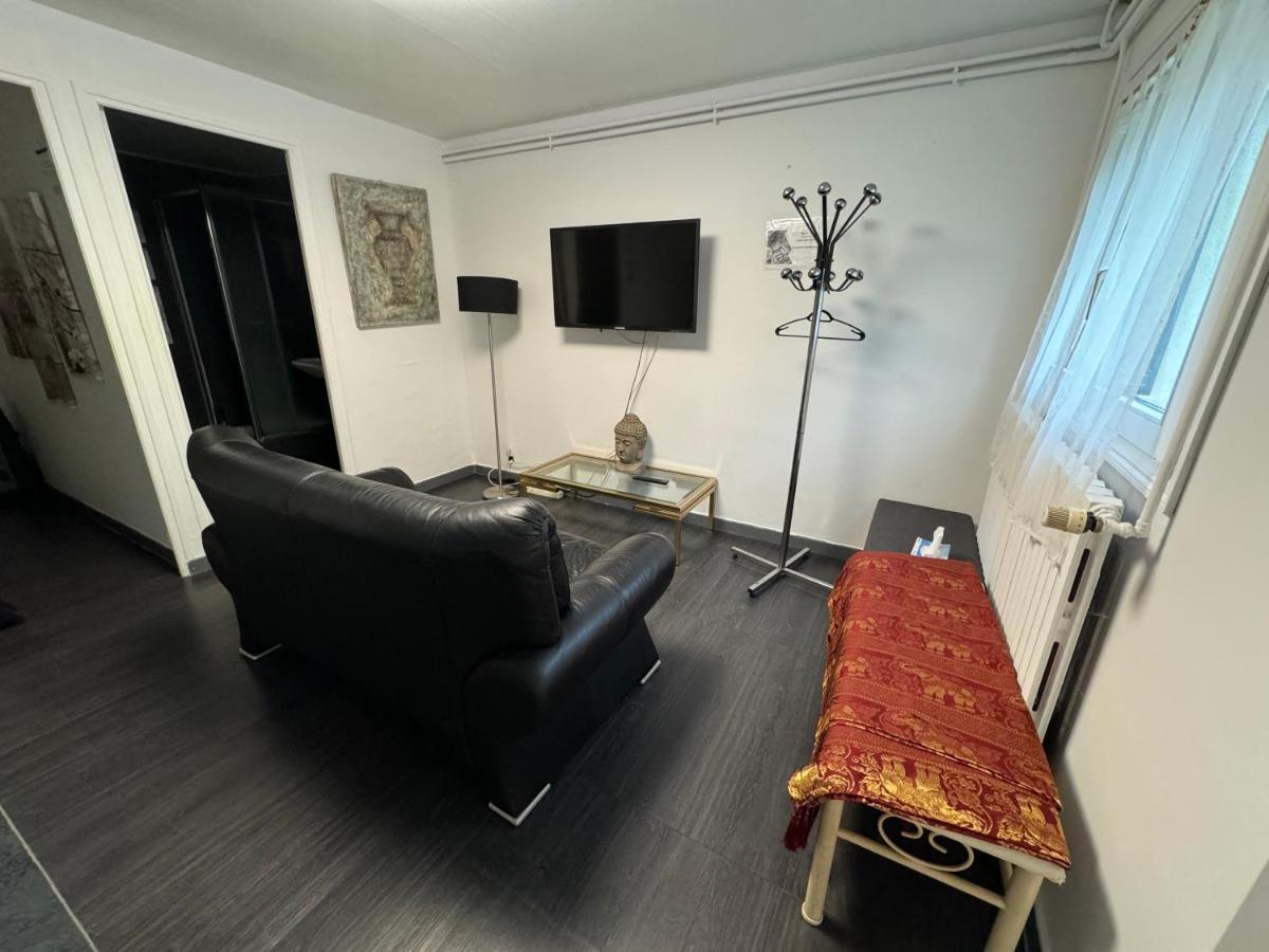 Bed and Breakfast La Demeure D'Iris Bougival Esterno foto